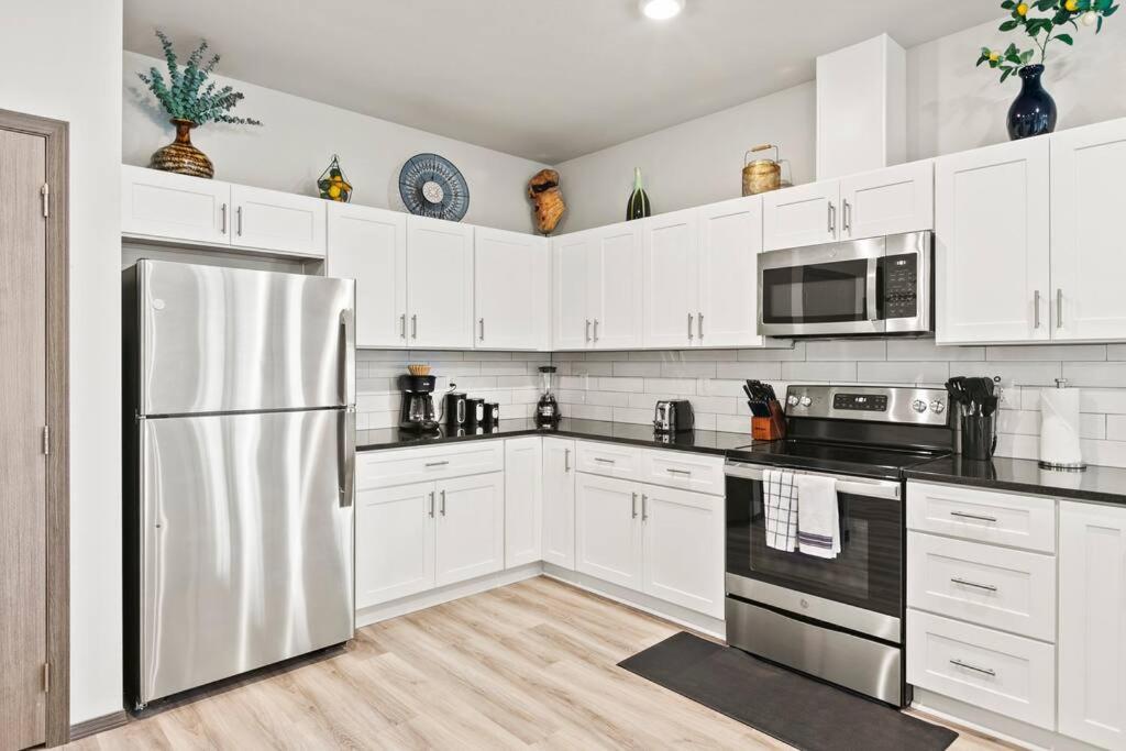 Spacious New 2 Bed 2 Bath Apt By Downtown Spokane Exterior foto