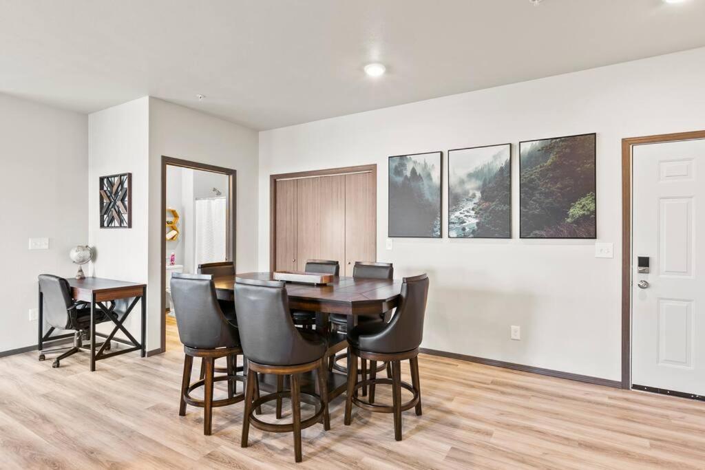 Spacious New 2 Bed 2 Bath Apt By Downtown Spokane Exterior foto